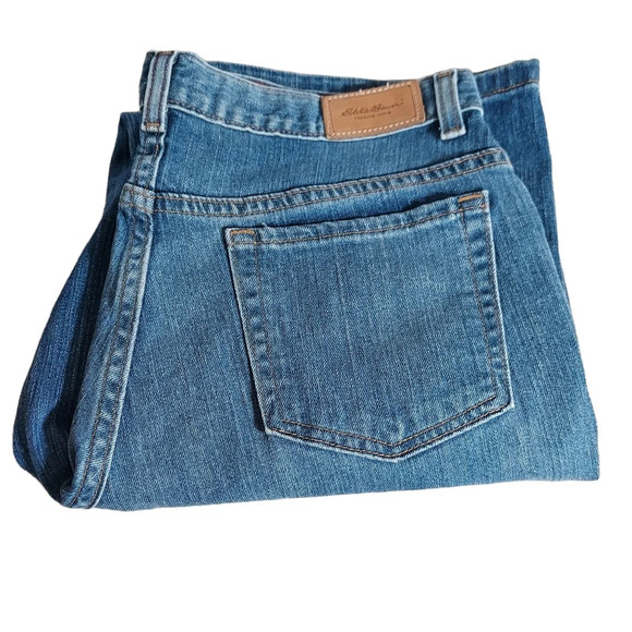 Eddie Bauer Premium‎ Denim Mid Rise Bootcut Jeans Stretch Medium Wash - Picture 2 of 10